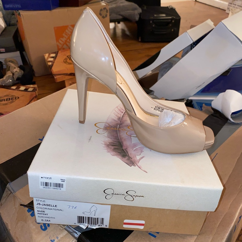 Jessica Simpson high heels